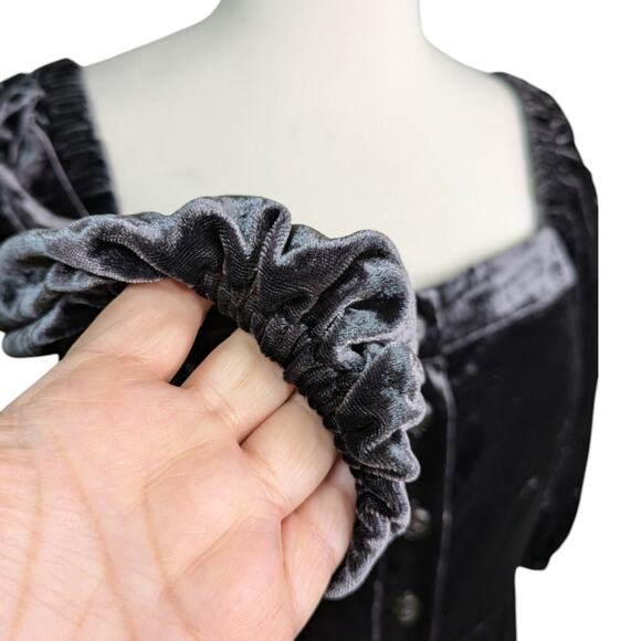 NEW J. Crew Puff Sleeve Black Velvet Midi Dress Button Front Womens 10 BD492 - Picture 7 of 15